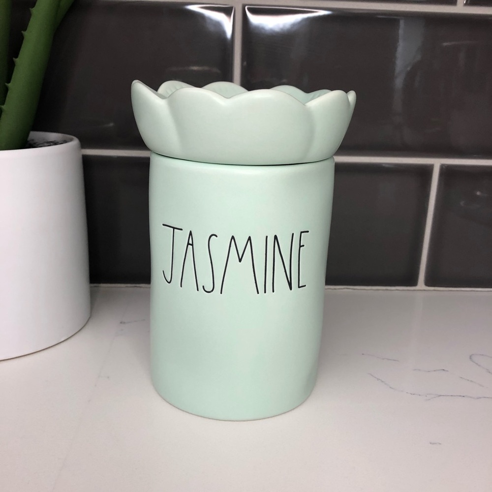Rae Dunn JASMINE Candle with Flower Topper